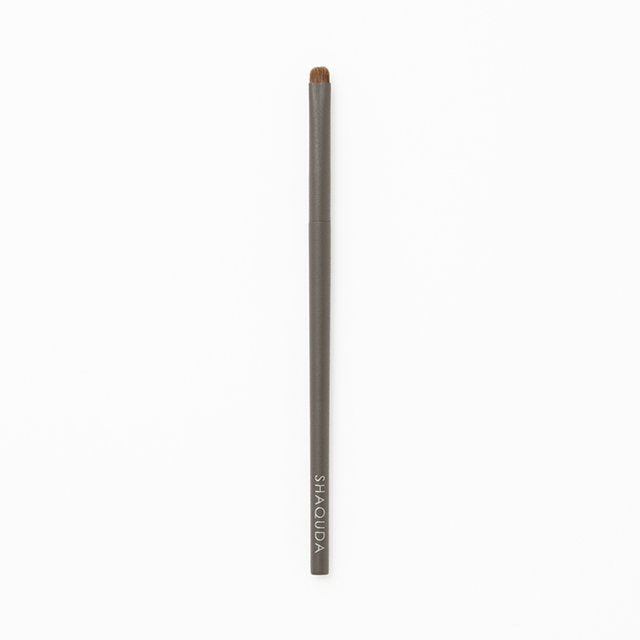 Shadow liner Brush