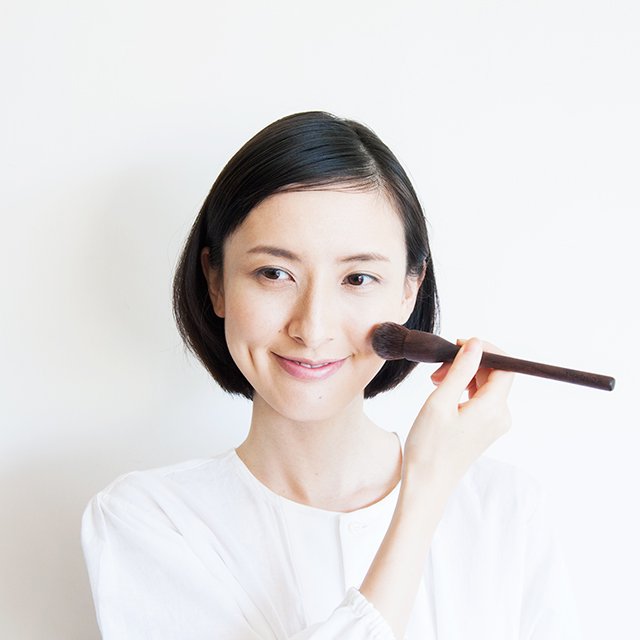 Mineral foundation Brush