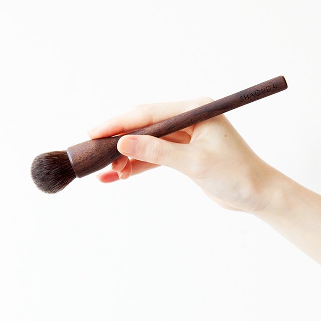 Mineral foundation Brush